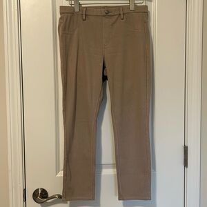 Uniqlo Women Khaki Pants Size Medium